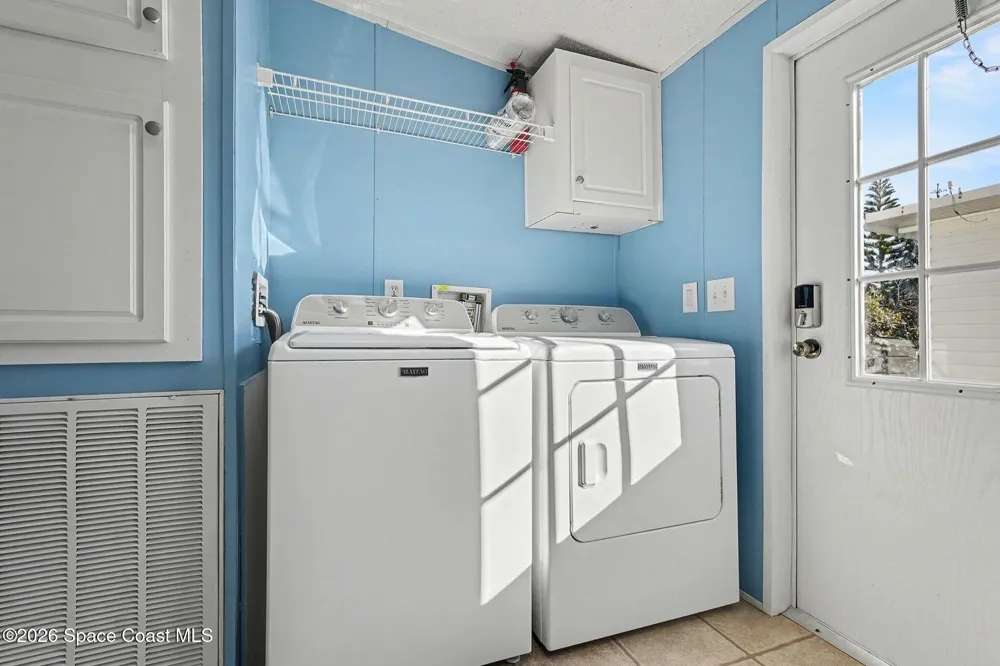 926 Laurel Circle Barefoot Bay, FL 32976