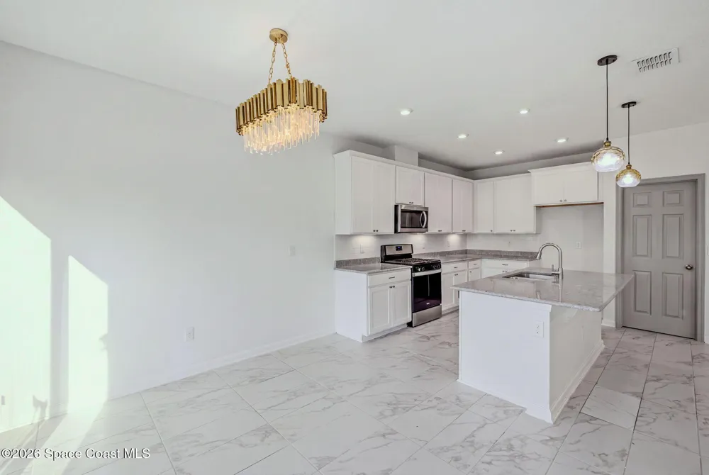13677 Harlowton Avenue Jacksonville, FL 32256