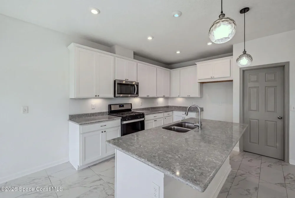 13677 Harlowton Avenue Jacksonville, FL 32256