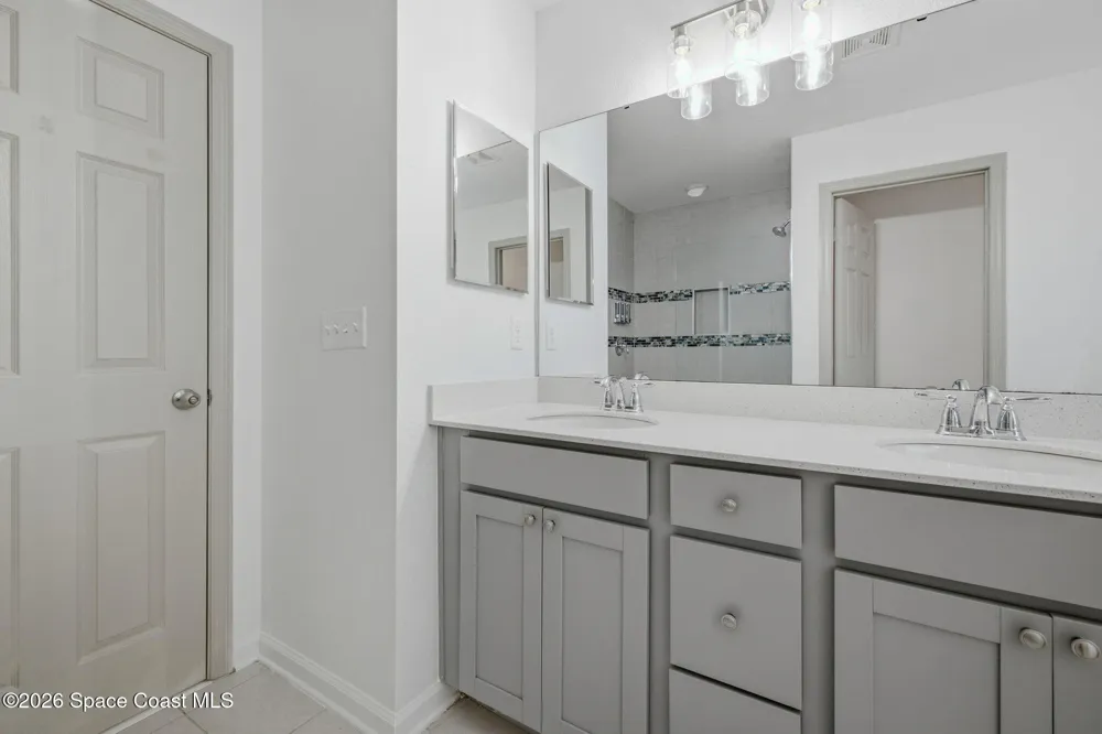 13677 Harlowton Avenue Jacksonville, FL 32256