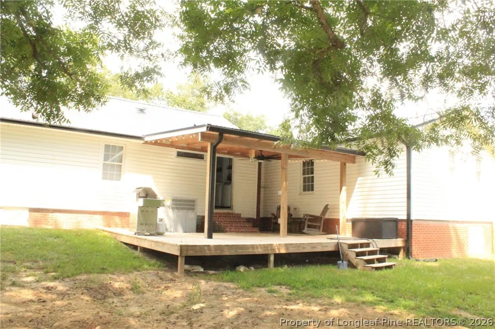 2096 HOLLY Springs Church Road Broadway, NC 27505