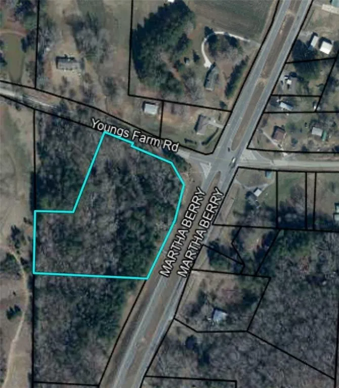 3686 Buchanan Highway Cedartown, GA 30125