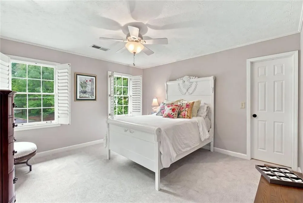 4964 Buckline Crossing Dunwoody, GA 30338
