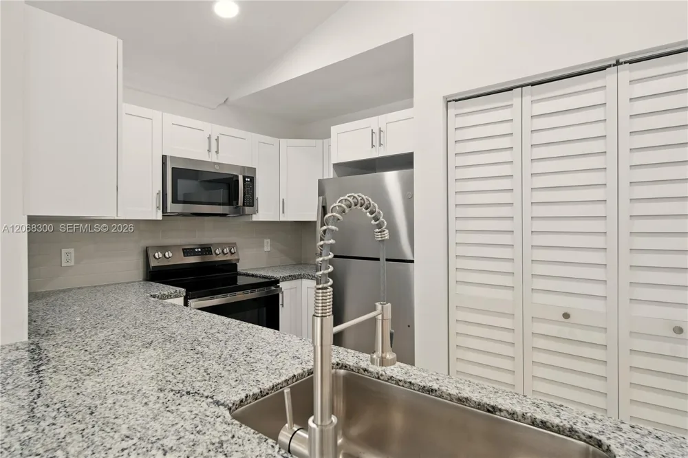 5202 NW 187th St #0 Miami Gardens, FL 33055
