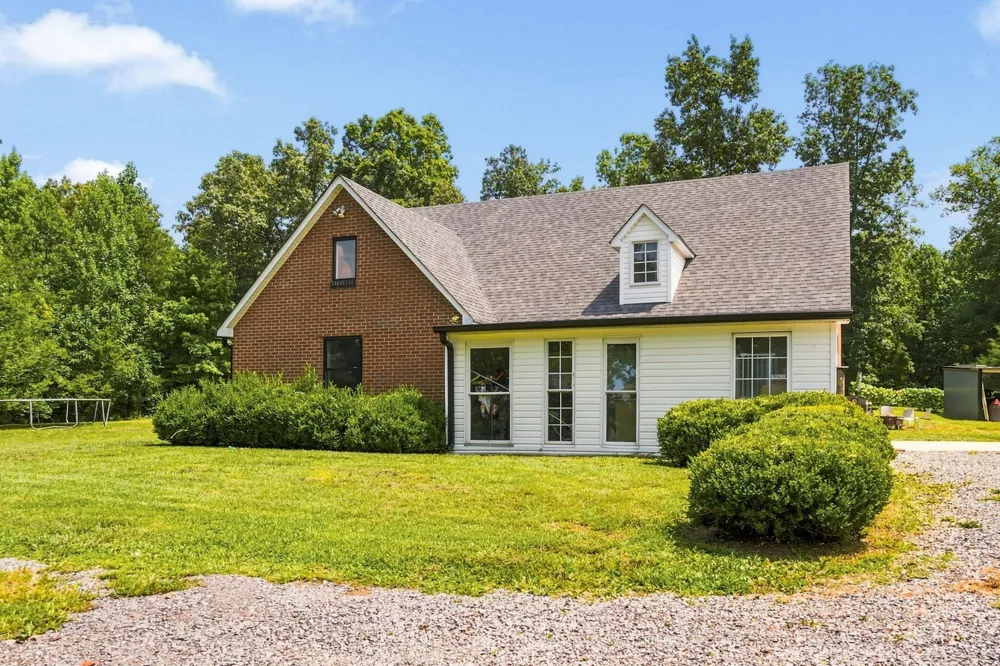 443 Paradise Ln McMinnville, TN 37110