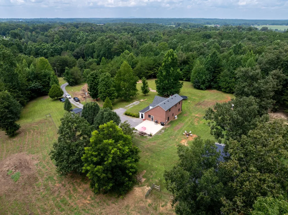 443 Paradise Ln McMinnville, TN 37110