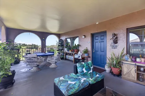 6100 GULFPORT BOULEVARD S #401