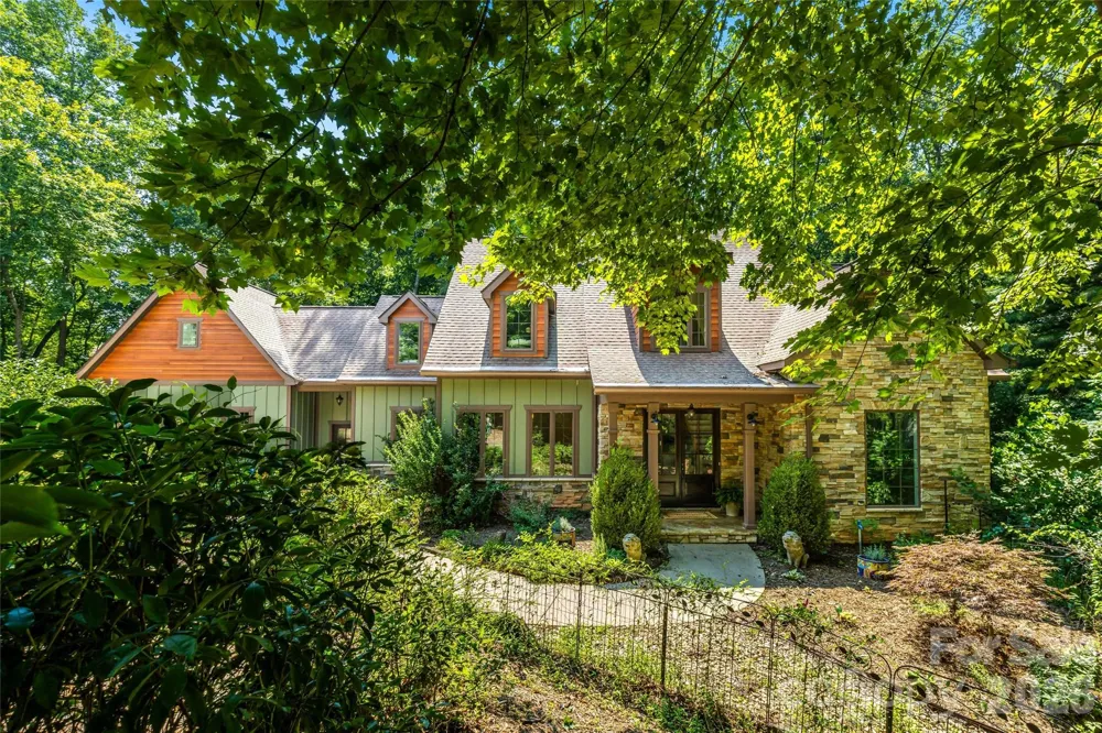 90 Ashley Woods Drive Arden, NC 28704