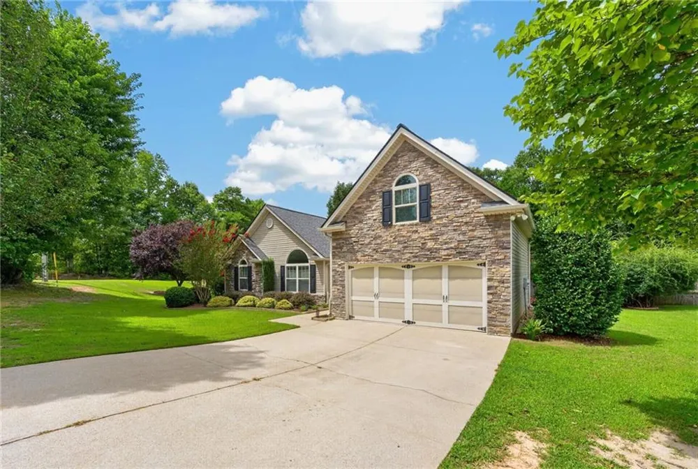 19 Elk Drive Temple, GA 30179
