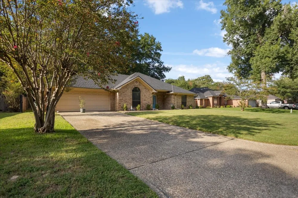 3108 Varsity Drive Tyler, TX 75701