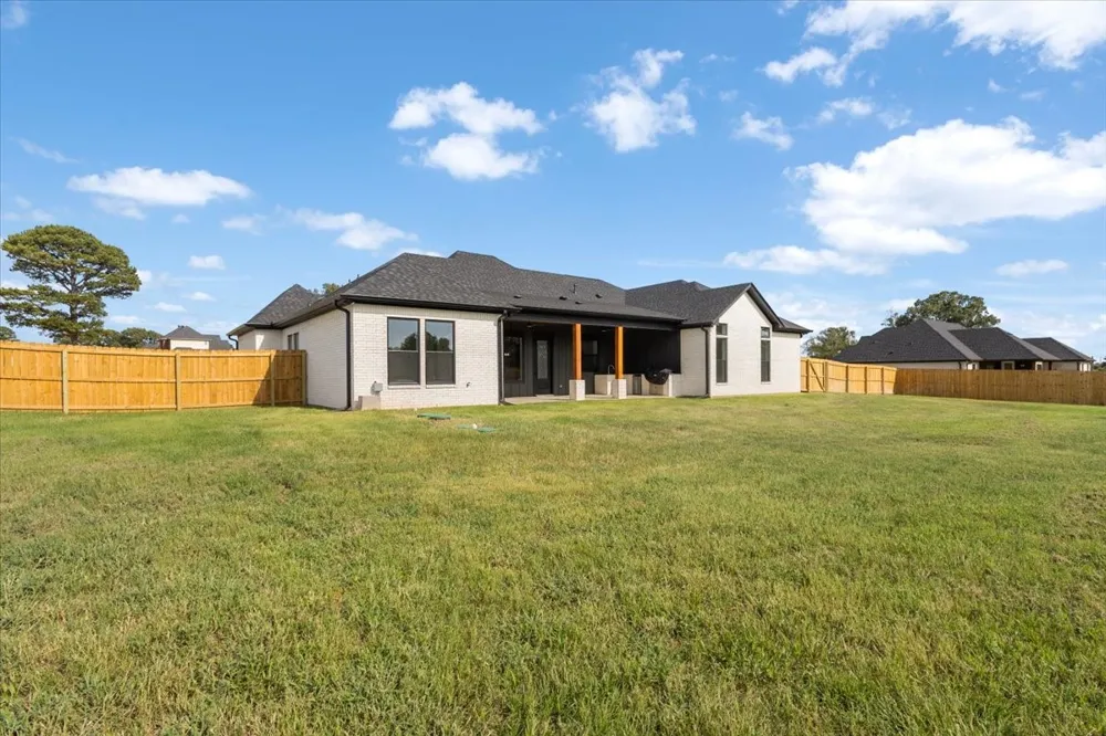7727 Molina Drive Tyler, TX 75704