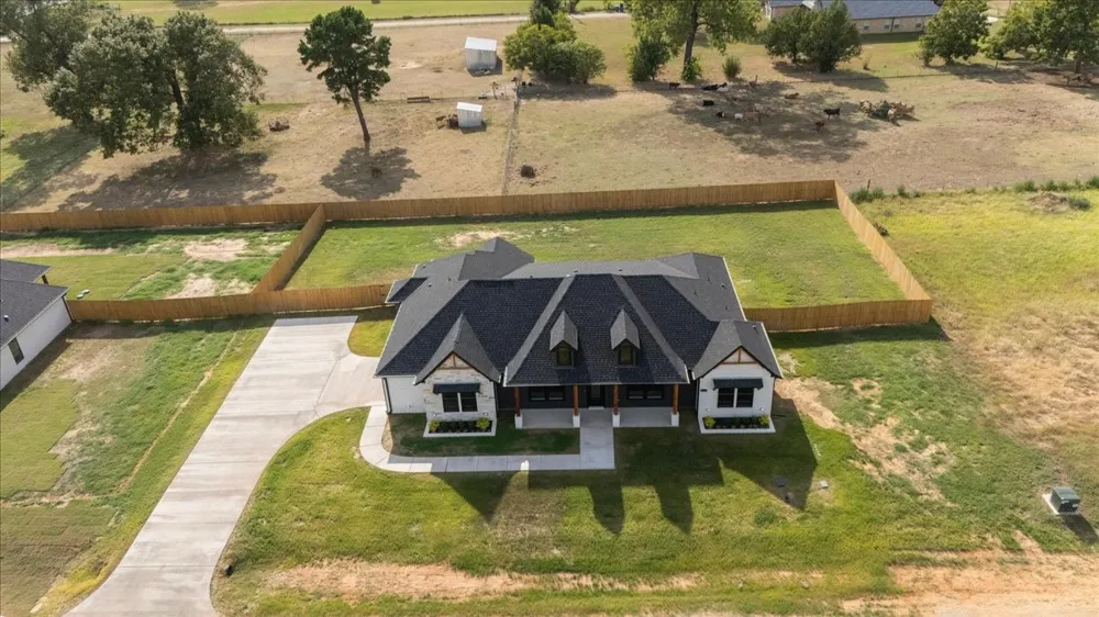 7727 Molina Drive Tyler, TX 75704