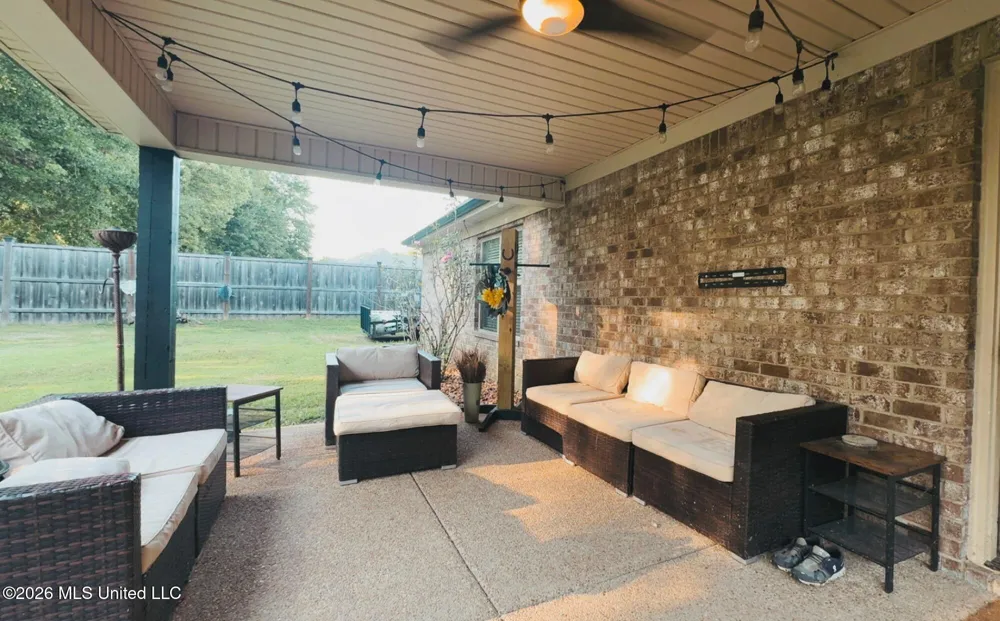 104 Creekside Drive Senatobia, MS 38668