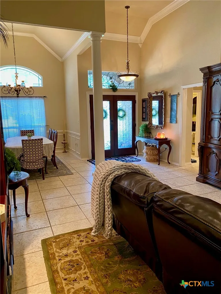 210 Ranchgate Trail McGregor, TX 76657