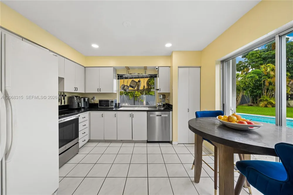 10331 SW 130th Ave Miami, FL 33186