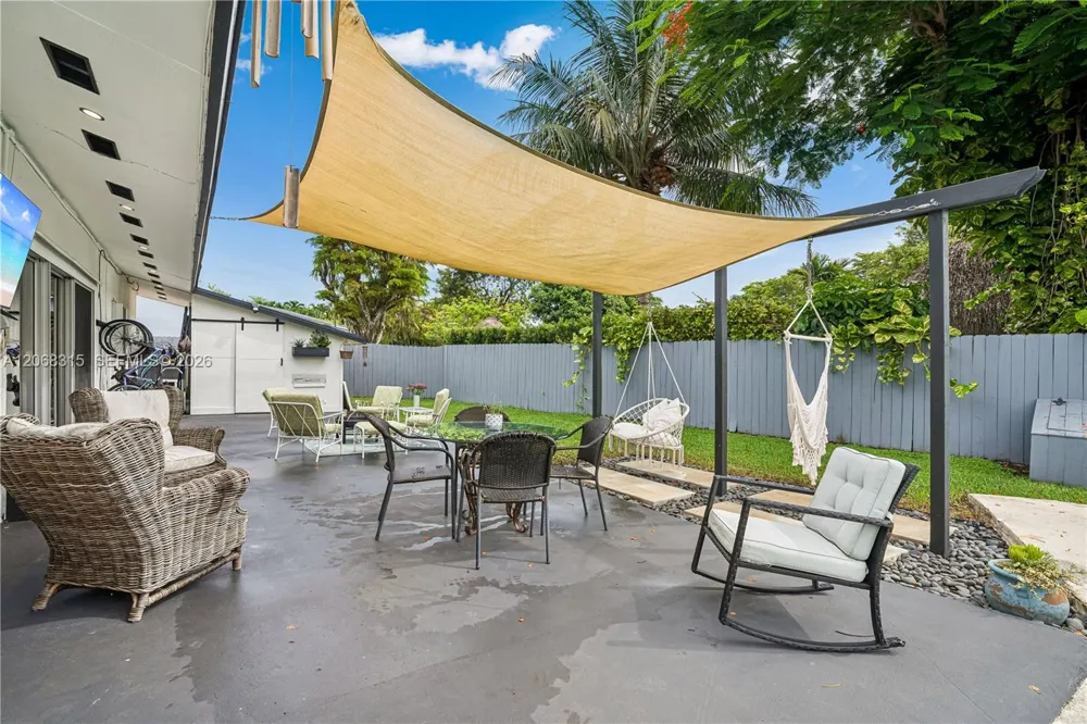 10331 SW 130th Ave Miami, FL 33186