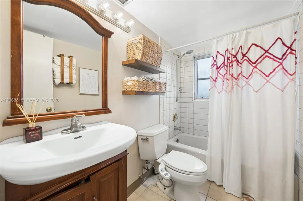 10331 SW 130th Ave Miami, FL 33186