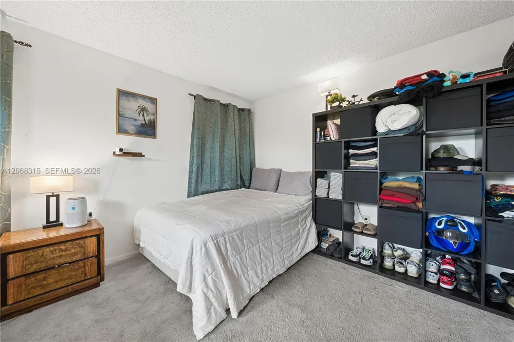 10331 SW 130th Ave Miami, FL 33186