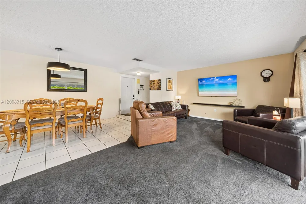 10331 SW 130th Ave Miami, FL 33186