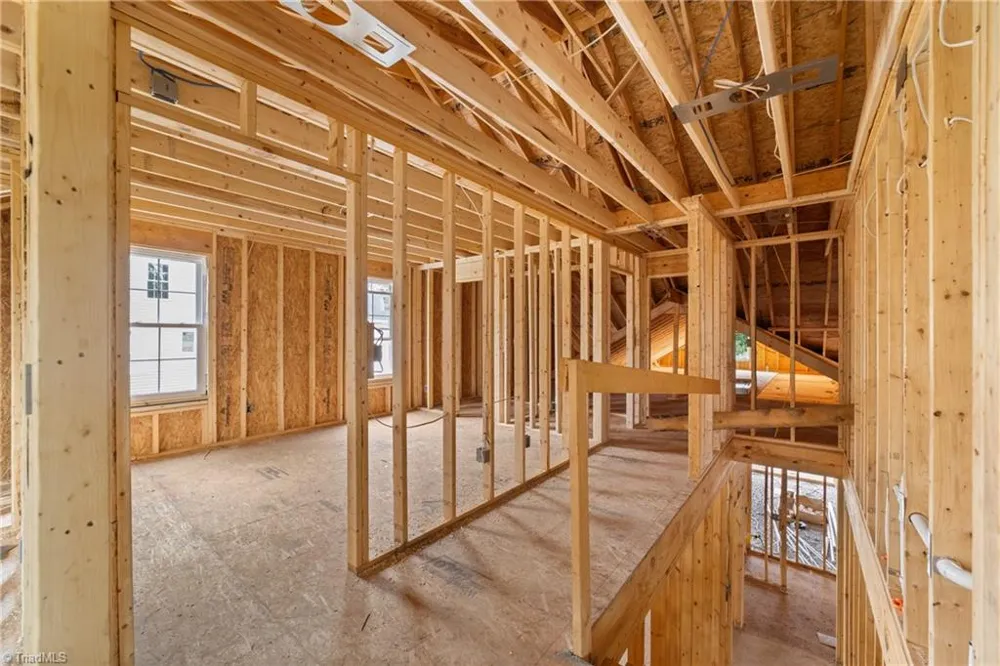 4628 Pinehill Drive Pfafftown, NC 27040