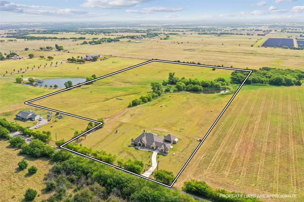 10240 Freeman Road Sanger, TX 76266