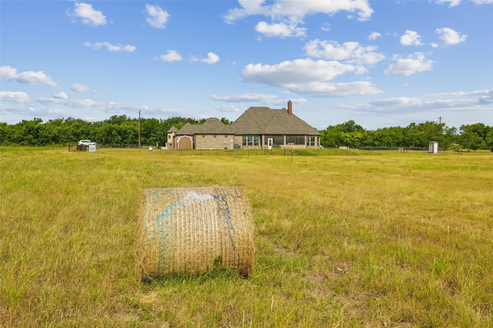 10240 Freeman Road Sanger, TX 76266