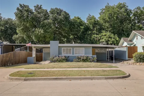 3931 Dexter Avenue
