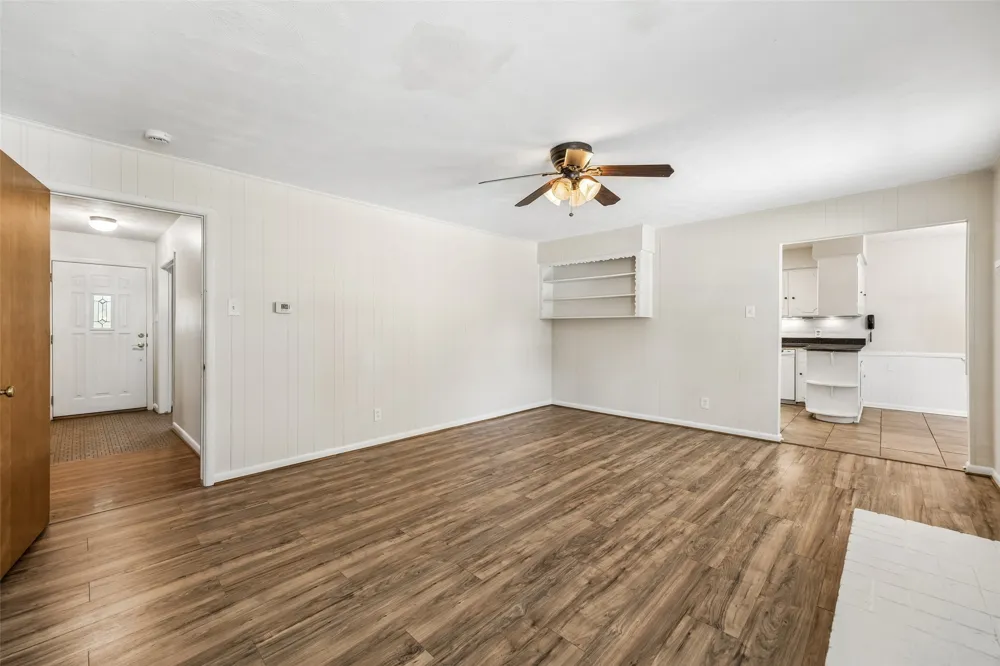 6147 Woodcrest Lane Dallas, TX 75214