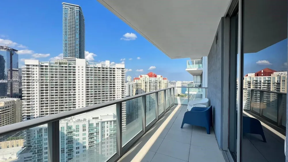 1300 Brickell Bay Dr #3400 Miami, FL 33131