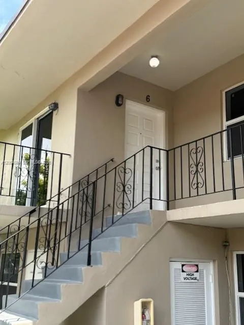1793 NW 18th Ter #6