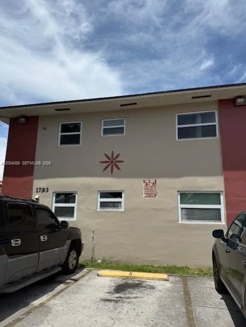 1793 NW 18th Ter #6 Miami, FL 33125