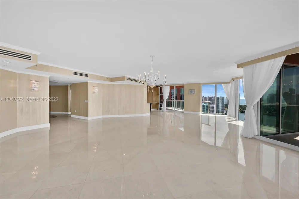 3370 Hidden Bay Dr #2813 Aventura, FL 33180