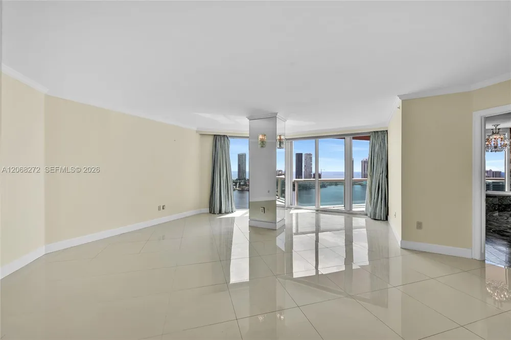 3370 Hidden Bay Dr #2813 Aventura, FL 33180