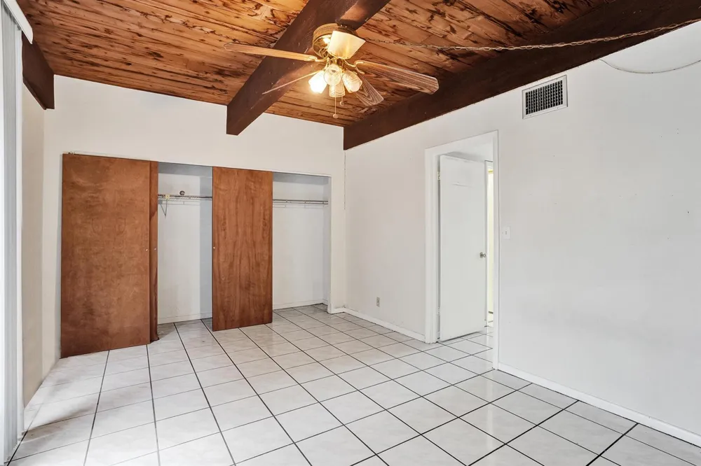 731 E COCO PLUM CIRCLE #4 Plantation, FL 33324