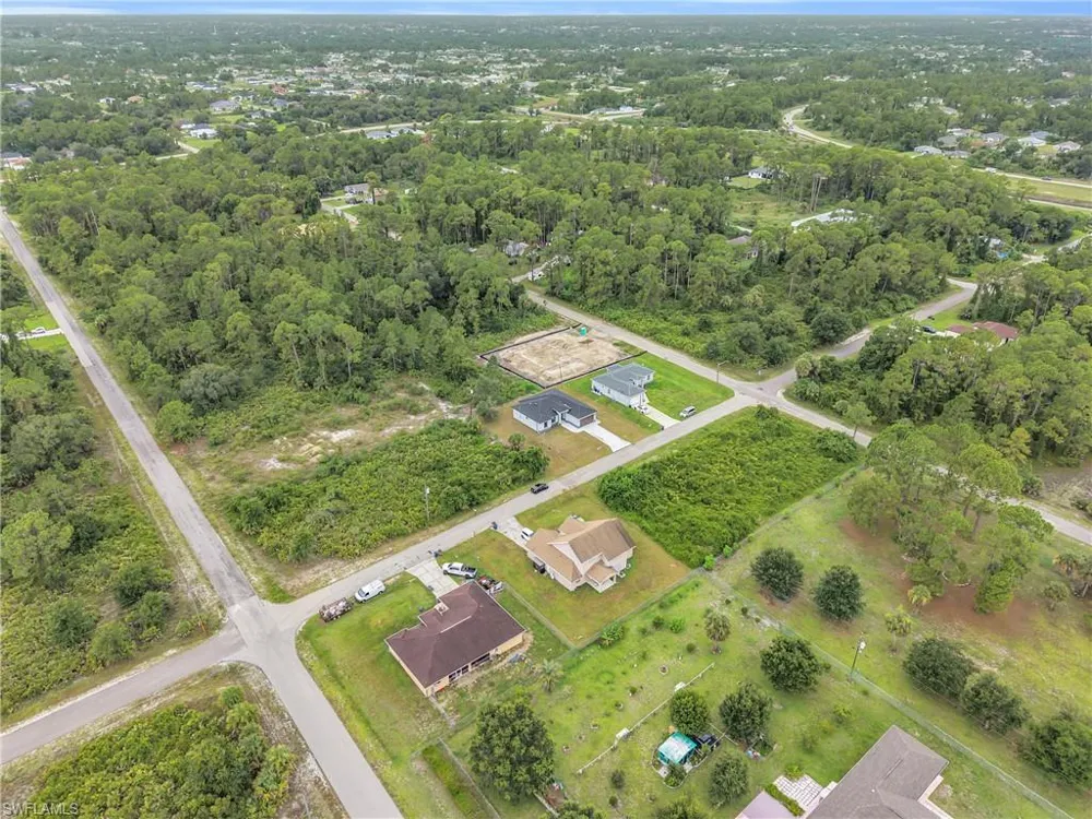 1905 W 13th Street Lehigh Acres, FL 33972