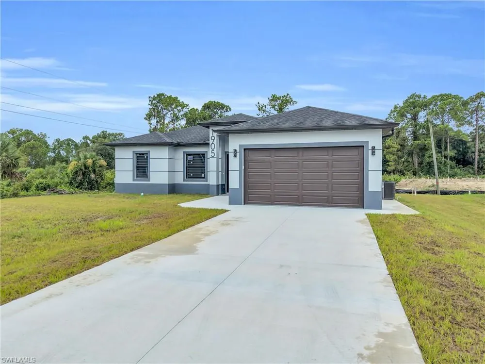 1905 W 13th Street Lehigh Acres, FL 33972