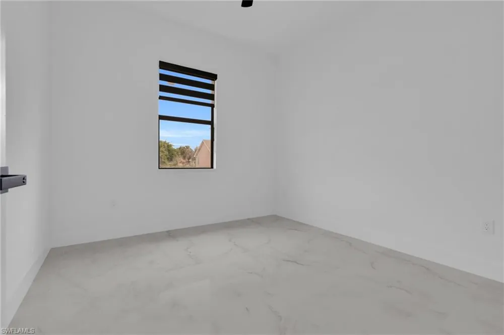 1905 W 13th Street Lehigh Acres, FL 33972