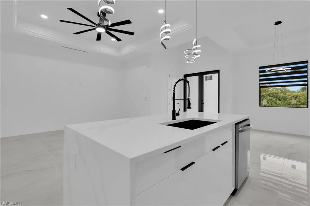 1905 W 13th Street Lehigh Acres, FL 33972