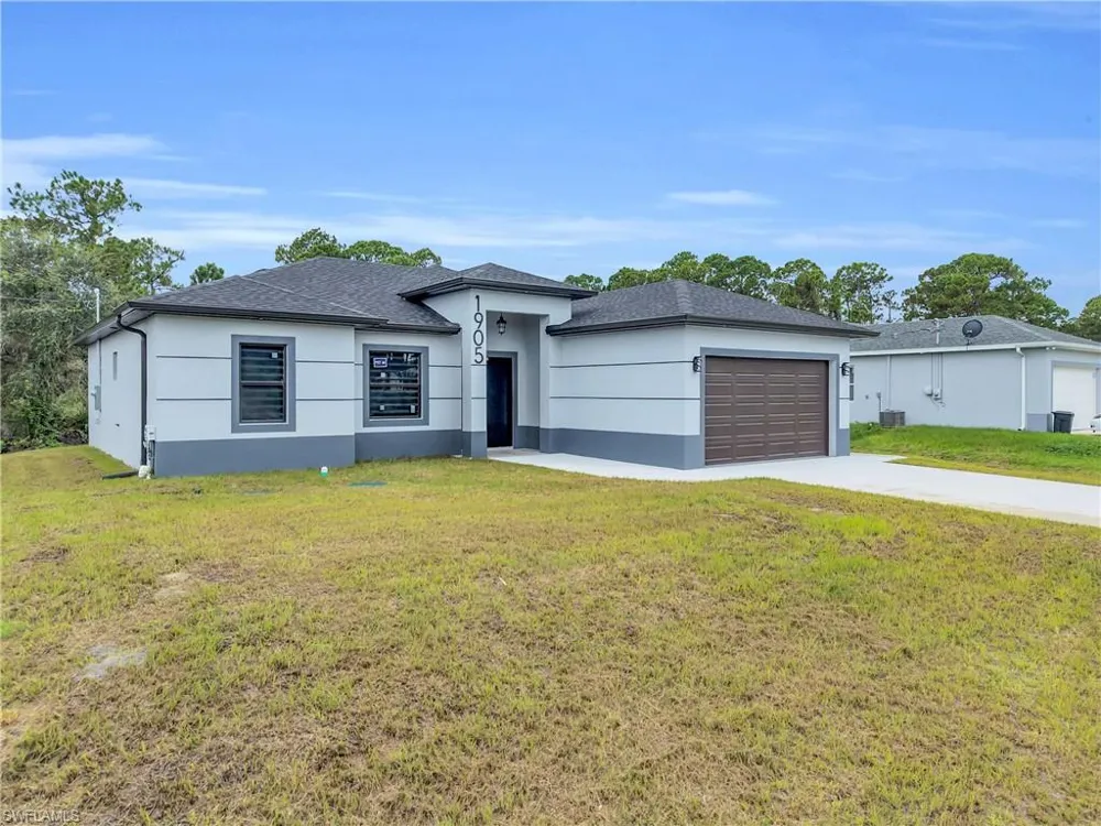 1905 W 13th Street Lehigh Acres, FL 33972
