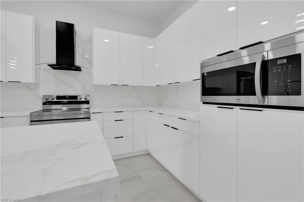 1905 W 13th Street Lehigh Acres, FL 33972