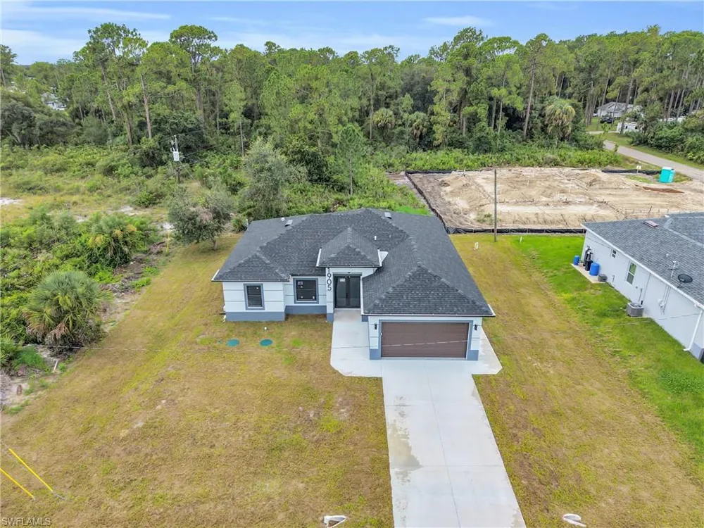 1905 W 13th Street Lehigh Acres, FL 33972