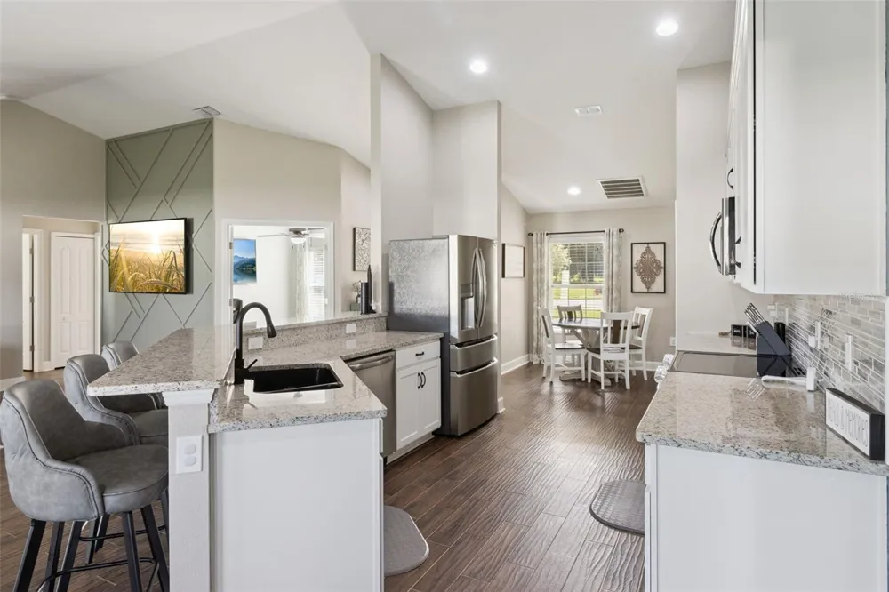 925 LOCHLAND LOOP Bartow, FL 33830