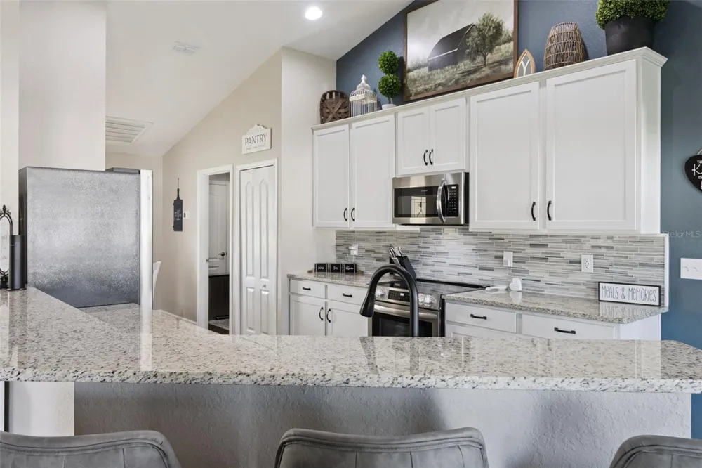 925 LOCHLAND LOOP Bartow, FL 33830