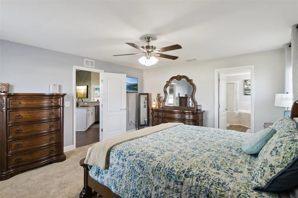 925 LOCHLAND LOOP Bartow, FL 33830