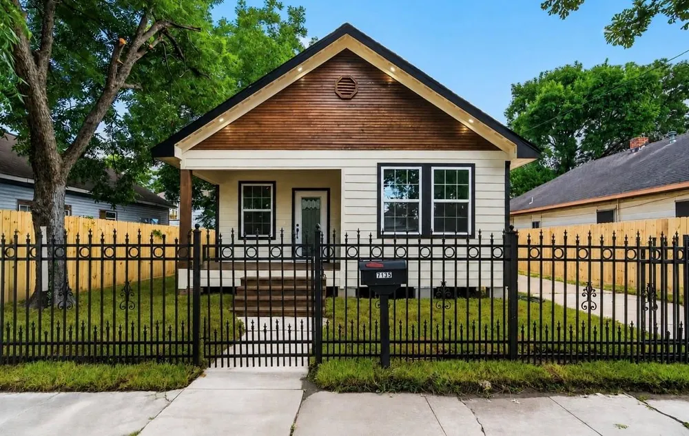 7135 Avenue E Houston, TX 77011