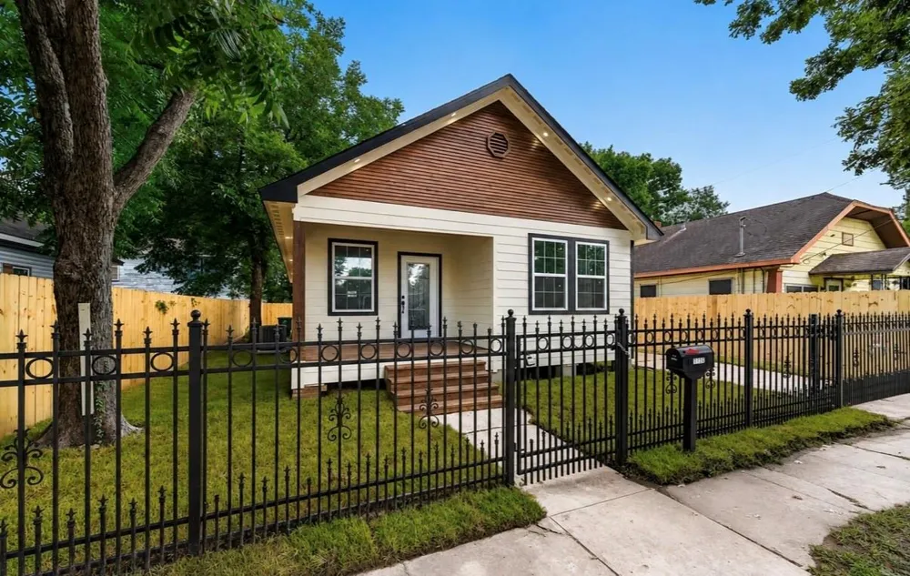 7135 Avenue E Houston, TX 77011