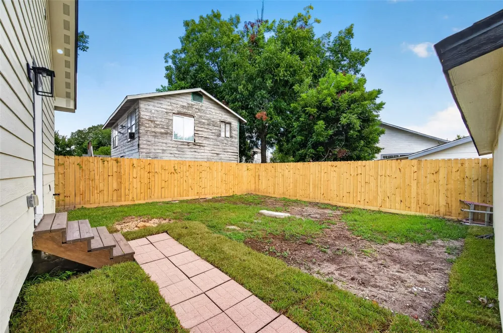 7135 Avenue E Houston, TX 77011