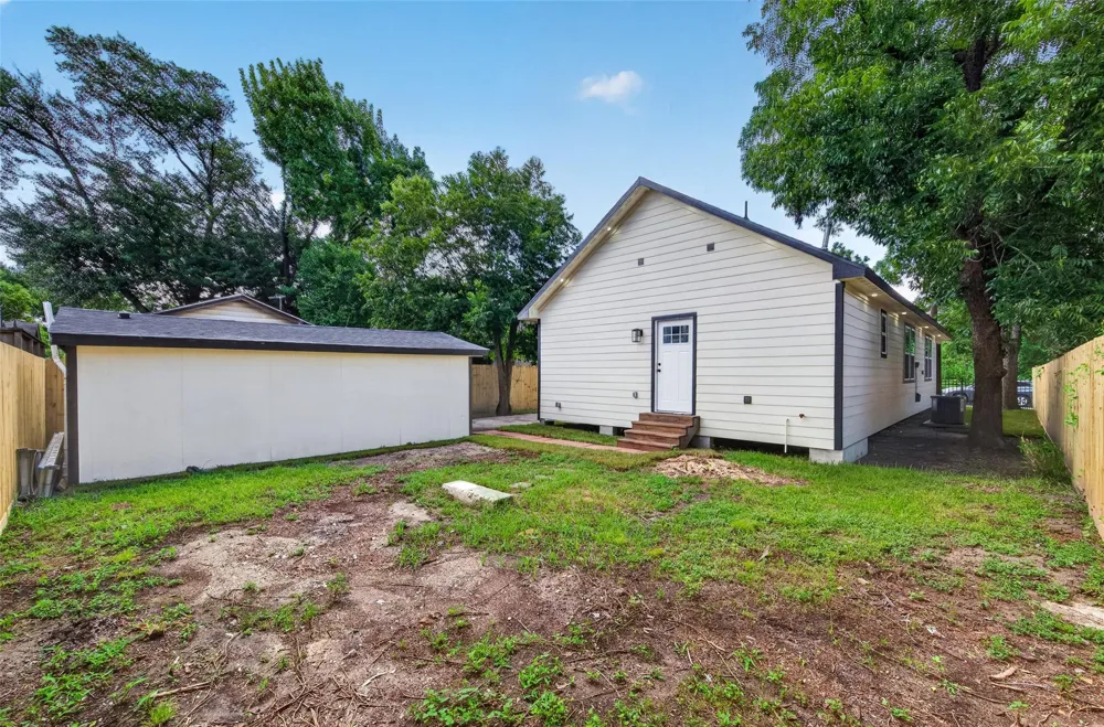 7135 Avenue E Houston, TX 77011