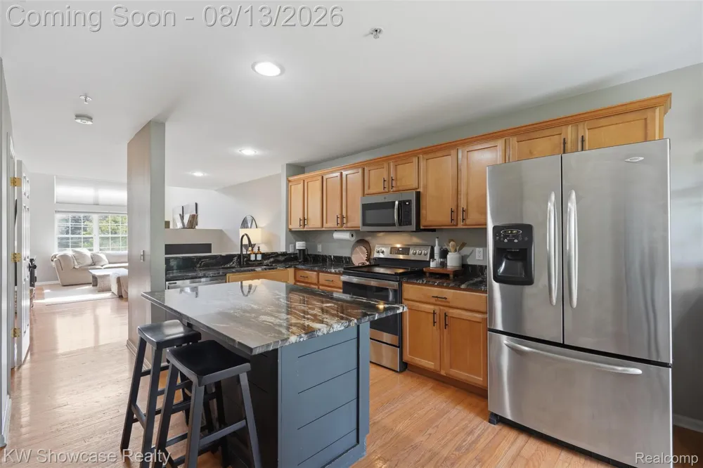 480 Village Lane Milford Village, MI 48381