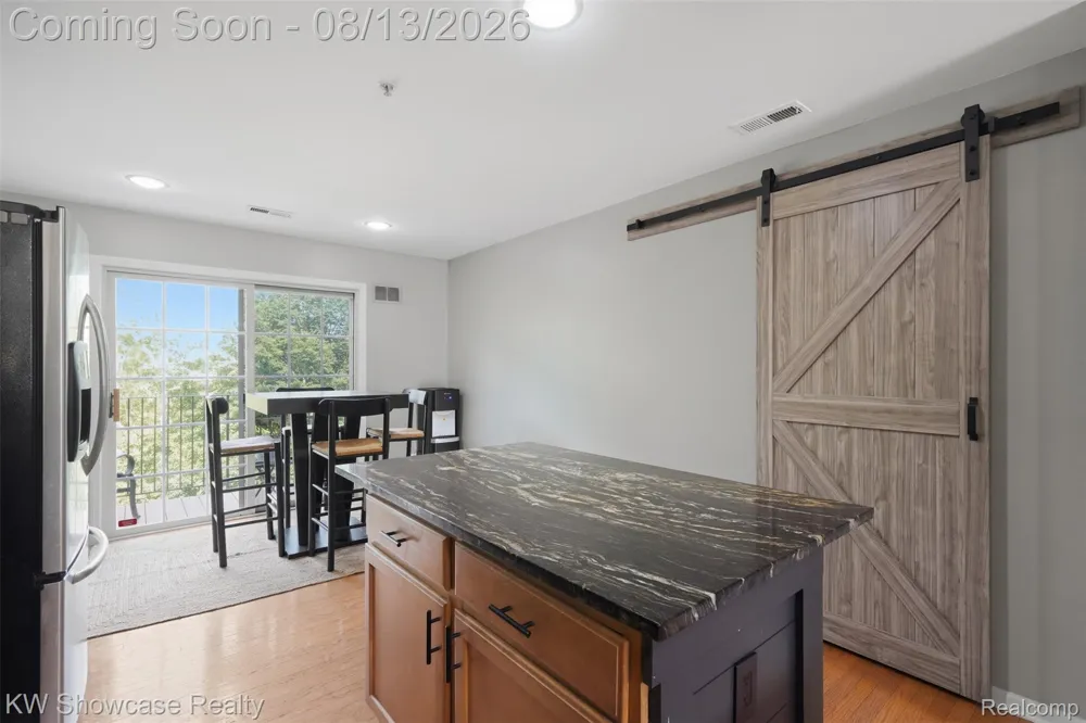 480 Village Lane Milford Village, MI 48381